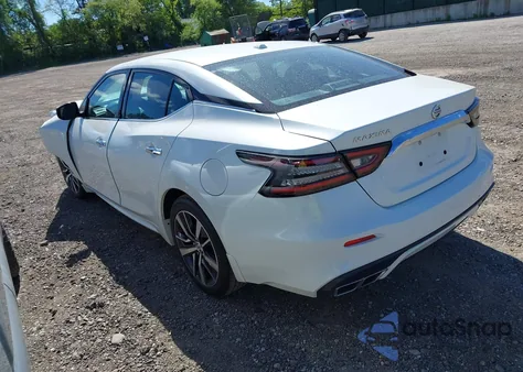 2019 Nissan Maxima 3.5 S z USA, uszkodzony, nr VIN 1N4AA6AVXKC374105